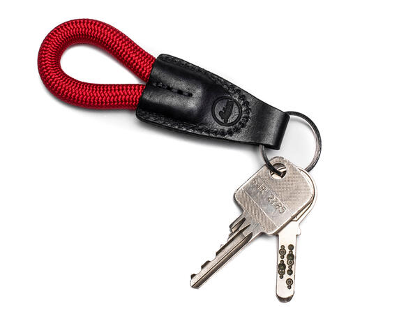 C110081057_leica-rope-key-chain-red_01_resized_1.jpg