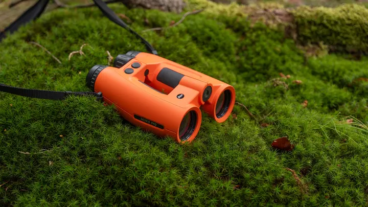 Geovid-Pro-8x42-Edition-Orange
