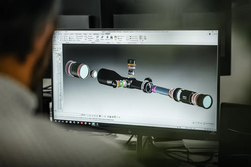 Leica-Fortis-Glossy_Landingpage_1070x714_1.jpg