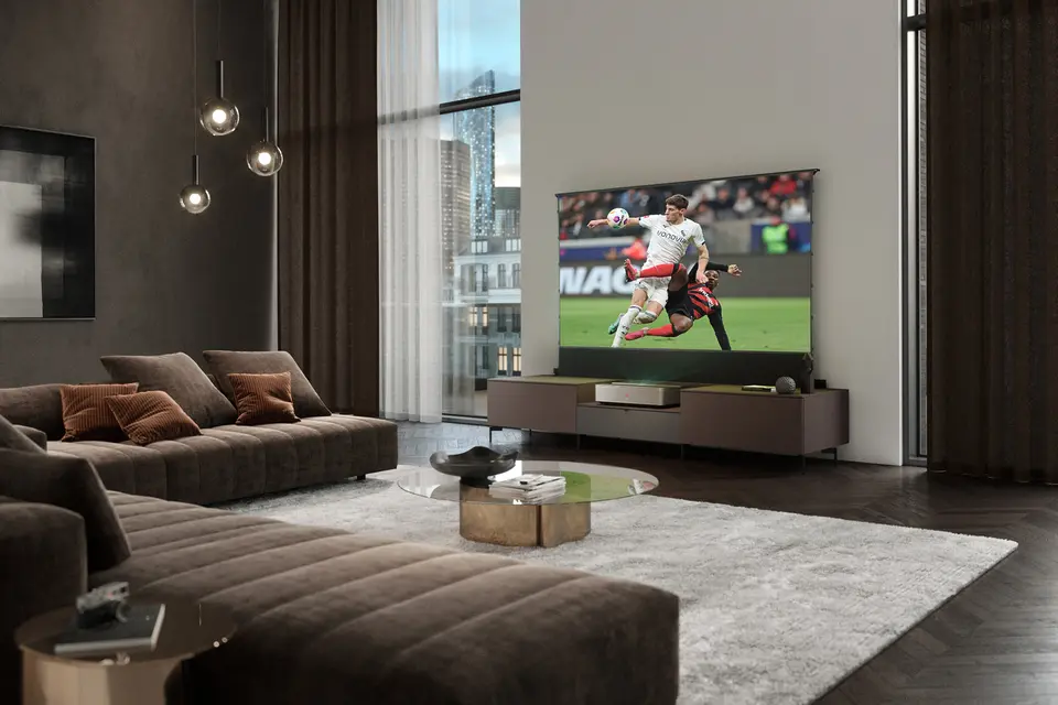 Leica Cine 1 projection showing a football game. 
