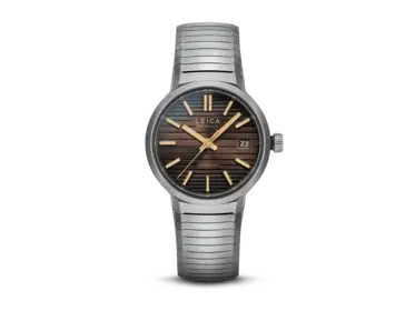 Leica_Watch_ZM_11_Coffee_Black_titanium bracelet_1920х1440_1.png