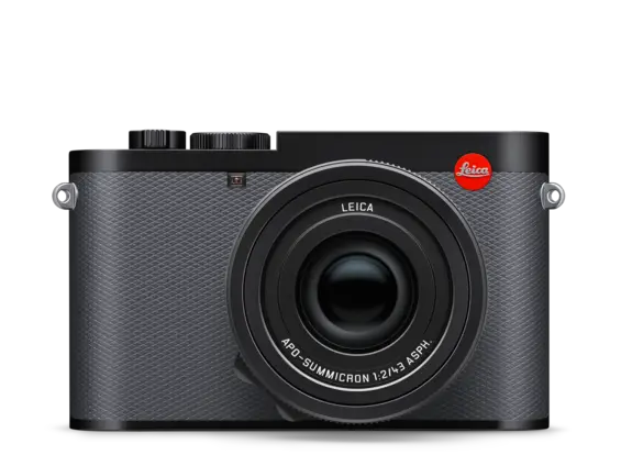 Leica_Q3-43_front_PIM_1920x1440.png