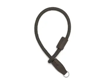 98253_Zegna_Wrist_Strap_loden.png 98253_Zegna_Wrist_Strap_loden.png