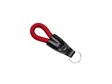 C110081057_leica-rope-key-chain-red_02_resized_1.png