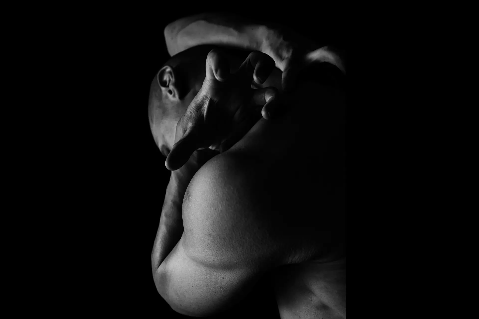 Daisuke Abe captures various shapes with the Leica SL3